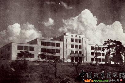 ?勤大學教育學院