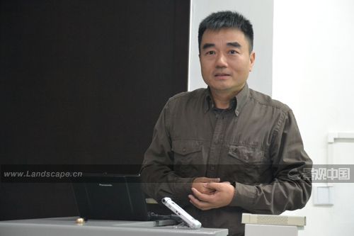 清華大學(xué)建筑學(xué)院教授、博士、景觀學(xué)系主任楊銳