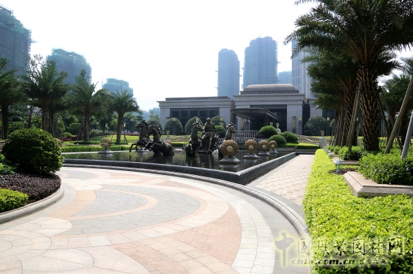 2015園冶杯住宅景觀獎(jiǎng)大獎(jiǎng)：福州﹒陽(yáng)光凡爾賽宮
