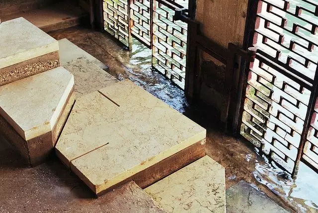 園林景觀設(shè)計(jì)中“園與水”的碰撞