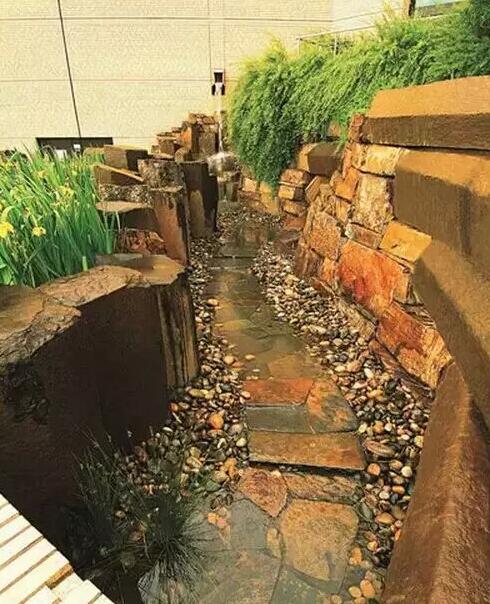 美國(guó)波特蘭雨水花園