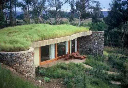 綠植代替瓦片，覆土建筑讓景觀天人合一！
