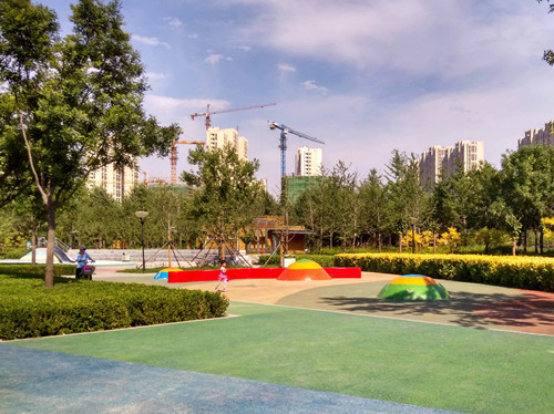 園冶杯專業(yè)獎：固安迎賓大道街角北、南公園