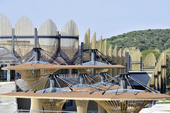 沈陽(yáng)森林動(dòng)物園熊貓館建筑景觀設(shè)計(jì)