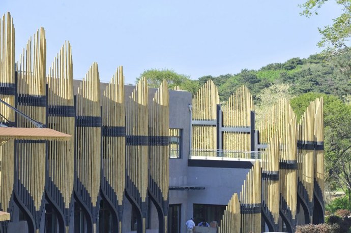 沈陽(yáng)森林動(dòng)物園熊貓館建筑景觀設(shè)計(jì)