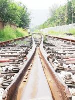 山西一大學校園內建設火車主題公園