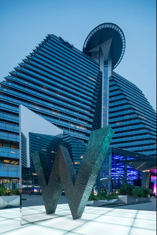 DELD當(dāng)代景觀丨萬眾國際廣場W hotel