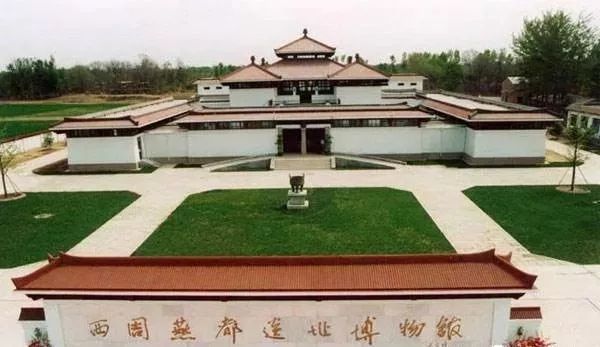 “文化東城”會客廳正式開放，單霽翔談文化遺產(chǎn)保護(hù)
