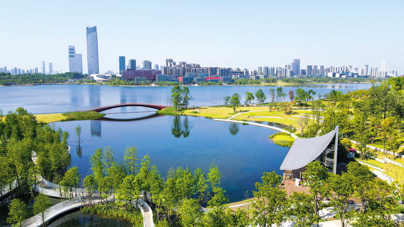 雪山下的公園城市：新時代生態文明建設之路