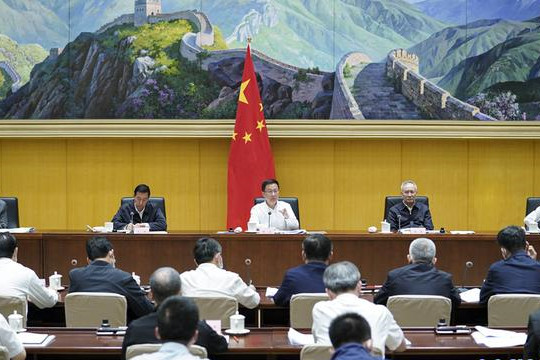 韓正：確保如期實現(xiàn)碳達峰碳中和