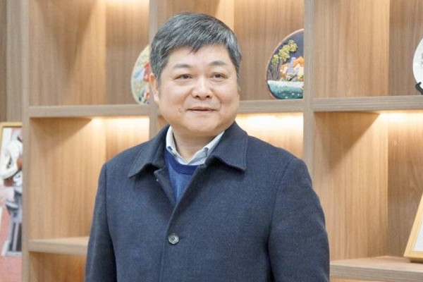 石磊委員：大力構(gòu)建鄉(xiāng)村綠色建造體系